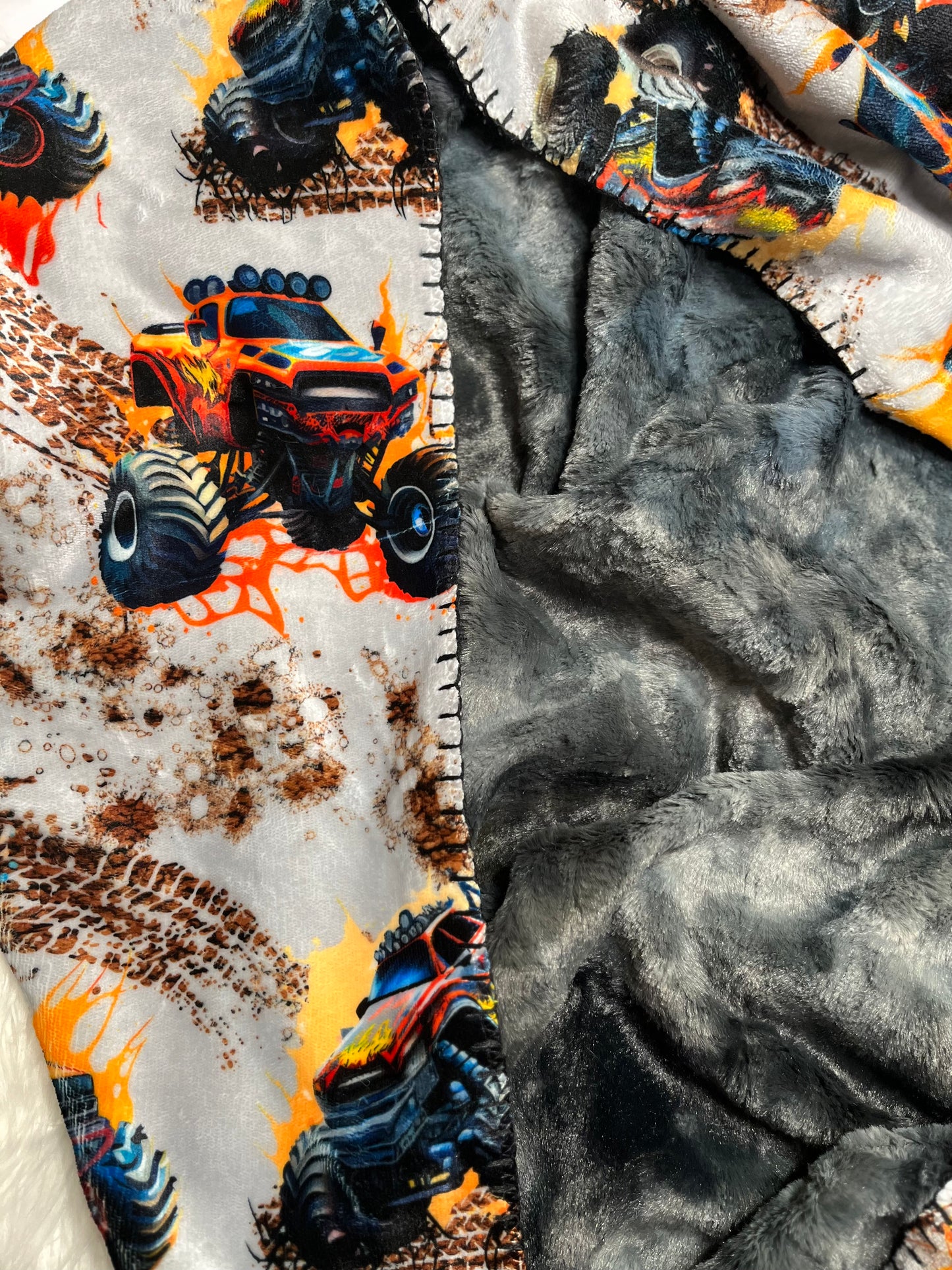 50x60 Fur back blanket- charcoal